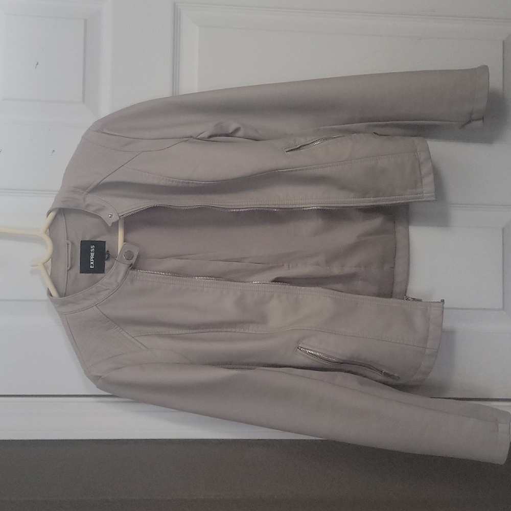 Express Jacket